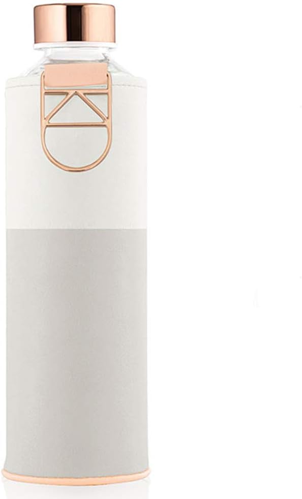EQUA große Trinkflasche mit Kunstleder-Hülle 750 ml, aus Borosilikatglas, BPA-frei und Auslaufsicher.