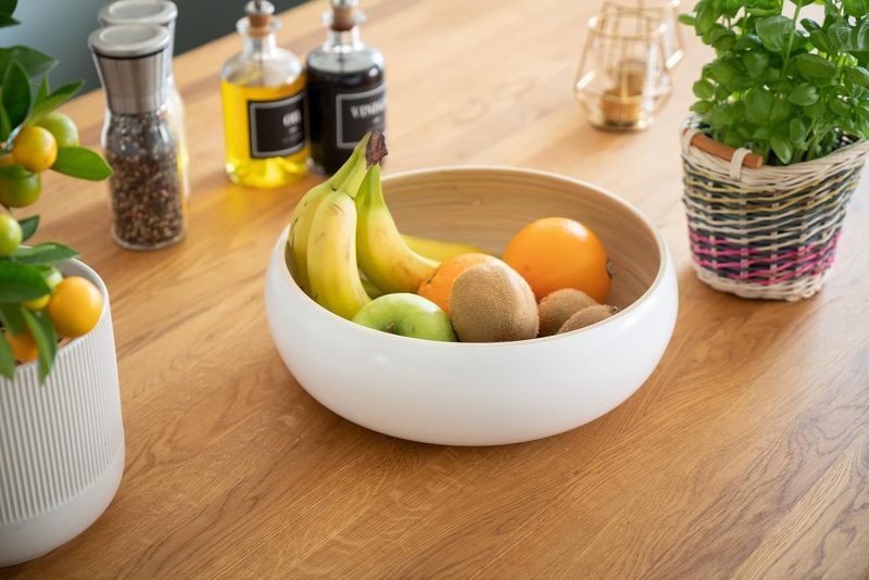 Decorasian Bambusschale groß und rund – Chips Schale bzw. Bowl - Obstschale Bambus hochwertig seidenmatt lackiert – 30cm weiß