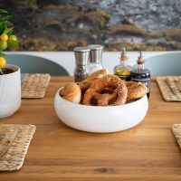 Decorasian Bambusschale groß und rund – Chips Schale bzw. Bowl - Obstschale Bambus hochwertig seidenmatt lackiert – 30cm weiß
